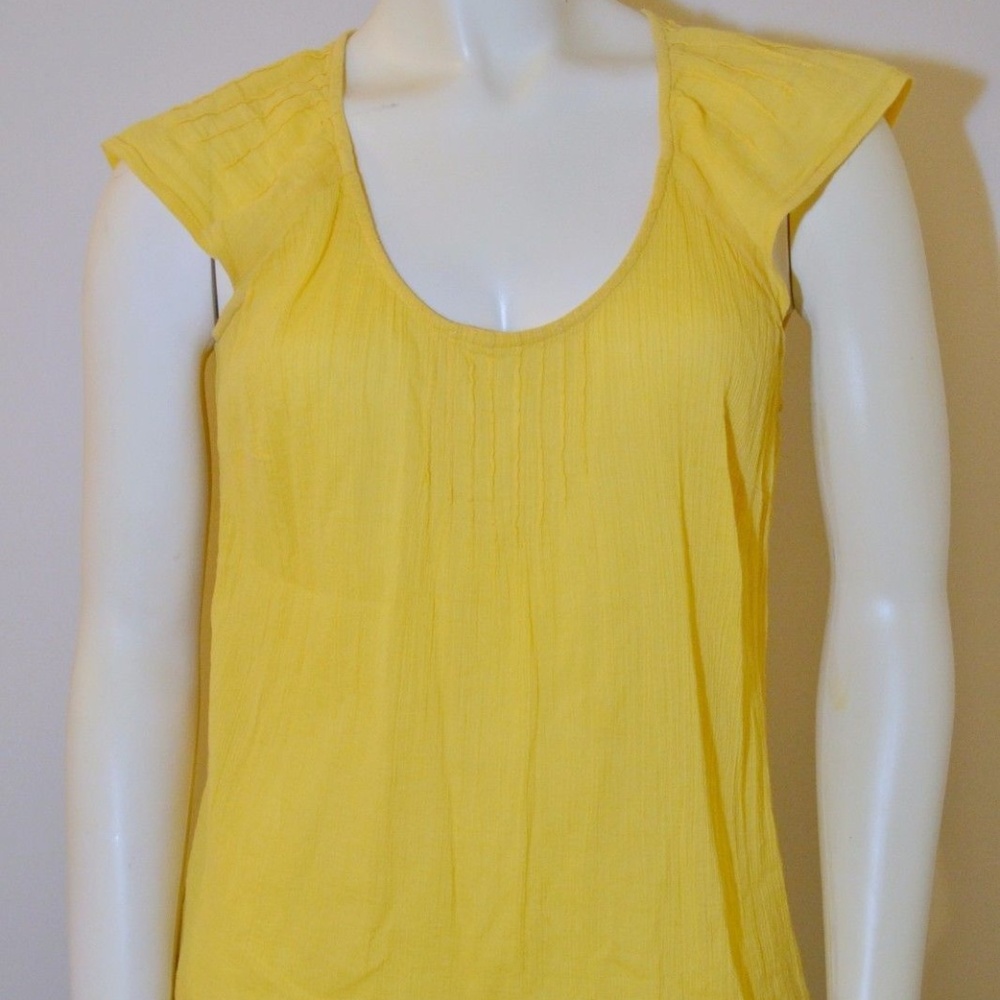 6 Small Anthropologie Edme & Esyllte Yellow Top